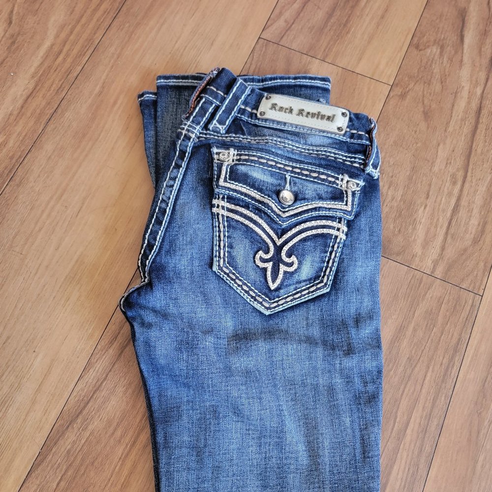Rock Revival woman's 28